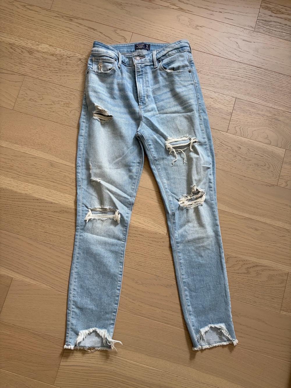 Abercrombie & Fitch Simone High Rise Ankle Jean in Light Blue